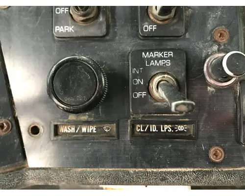 Volvo WG Dash Assembly