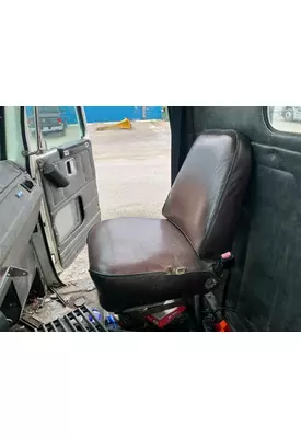 Volvo WG Seat (non-Suspension)