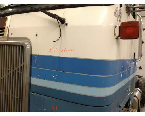 Volvo WHS Cab Exterior Panel