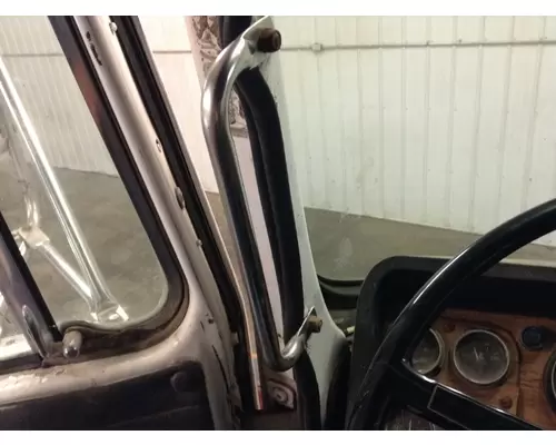 Volvo WHS Grab Handle