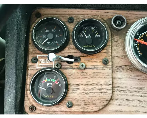 Volvo WIA Dash Assembly