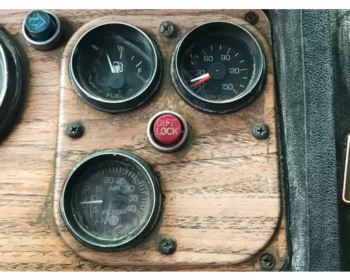 Volvo WIA Dash Assembly