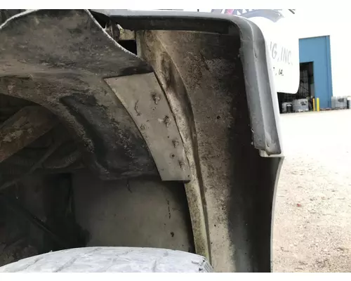 Volvo WIA Fender