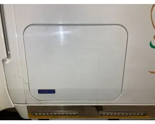 Volvo WIA Sleeper Door