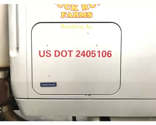 Volvo WIA Sleeper Door