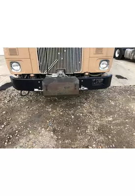 Volvo WX Bumper Assembly, Front