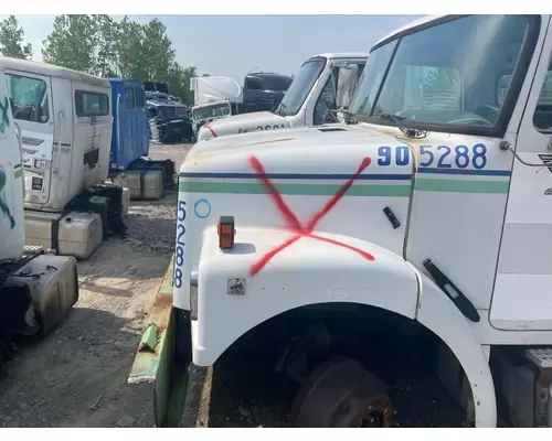Hood Volvo WAH Vander Haags Inc Kc