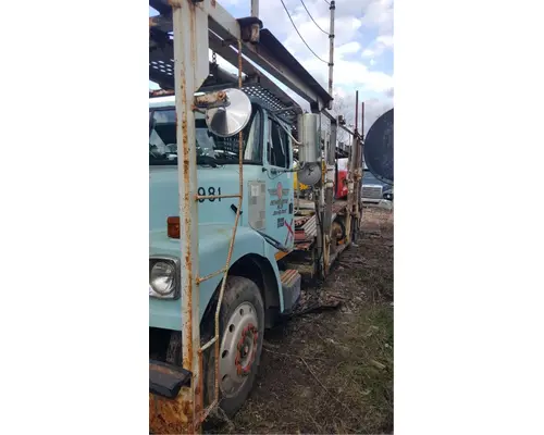 Hood Volvo WAH Casey's Truck Salvage World