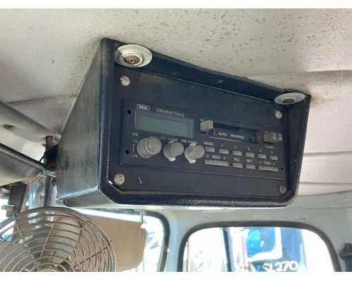 Radio Volvo WCA Vander Haags Inc Col