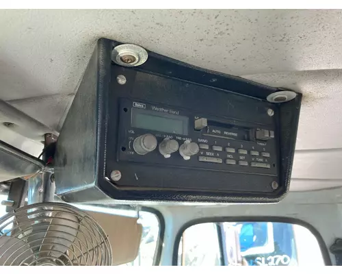 Radio Volvo WCA Vander Haags Inc Col