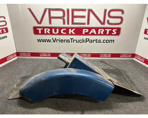 Fender Extension VOLVO WCA Vriens Truck Parts