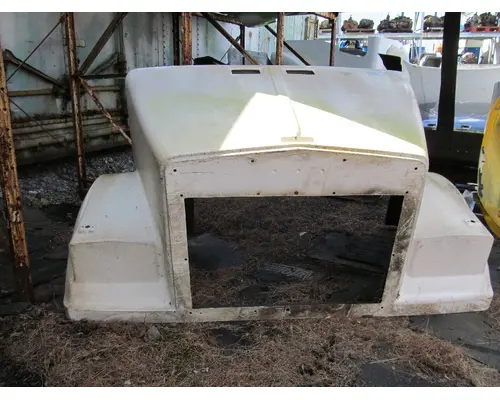 Hood VOLVO WCM (MEDIUM) WM. Cohen &amp; Sons