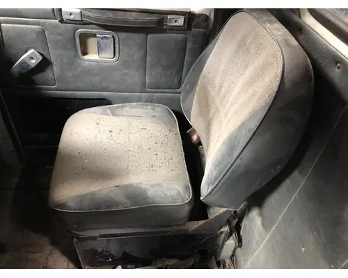 Seat, Front Volvo WCM Vander Haags Inc Dm