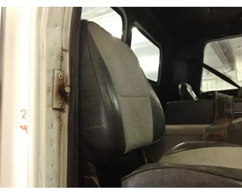Seat, Front Volvo WHS Vander Haags Inc Sp