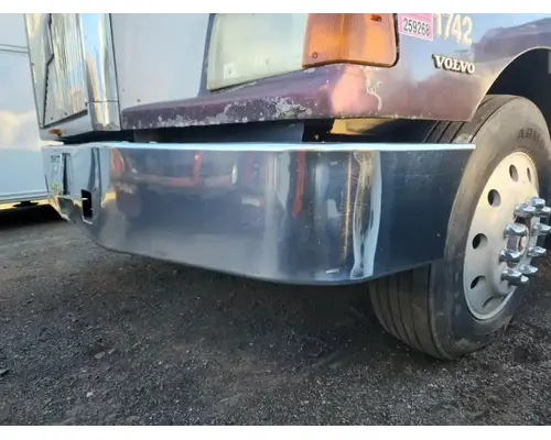 Bumper Assembly, Front Volvo WIA AREO SERIES Complete Recycling Group LLC