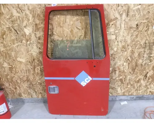 Door Assembly, Front VOLVO WIA Hagerman Inc.