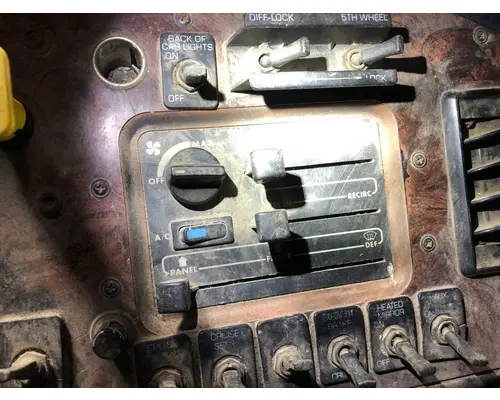 Temperature Control Volvo WIA Vander Haags Inc Dm