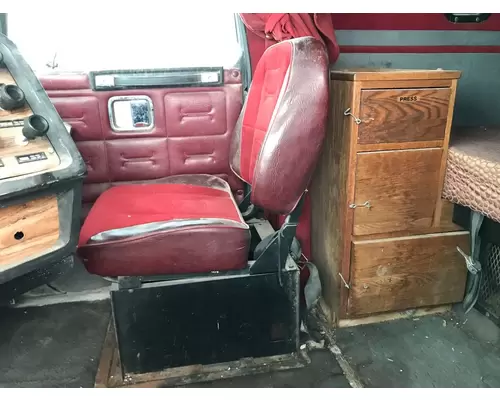 Seat, Front Volvo WIA Vander Haags Inc Cb