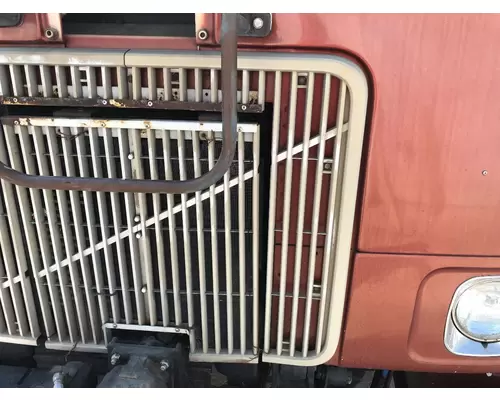 Grille Volvo WX Vander Haags Inc Sp