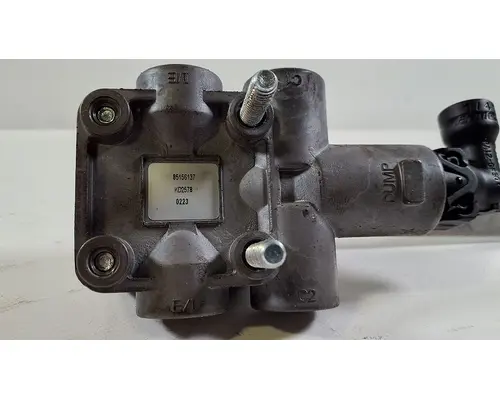Volvo  Air Brake Components