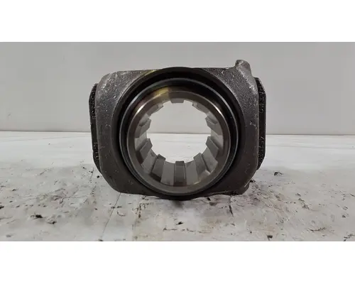 Volvo  Universal Slip Yoke