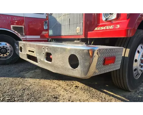 Bumper Assembly, Front VolvoWhiteGMC WCS Complete Recycling