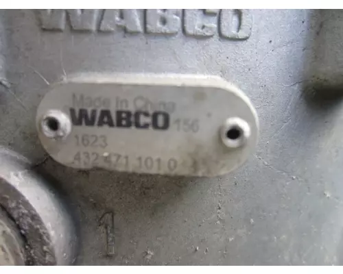 WABCO 1200 PLUS AIR DRYER (BRAKE)