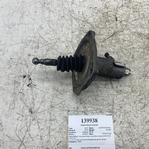 WABCO 9700515120 Clutch Slave Cylinder OEM 3866376C91 in OWENSBORO, KY