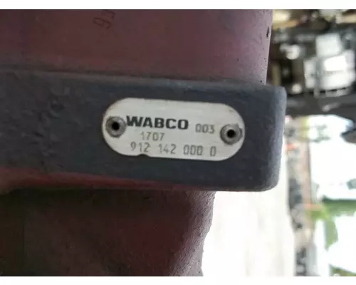 WABCO CXU612 AIR COMPRESSOR
