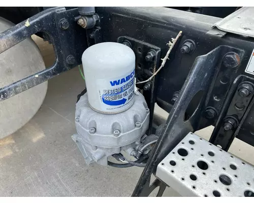 WABCO SYSTEM SAVER Air Dryer