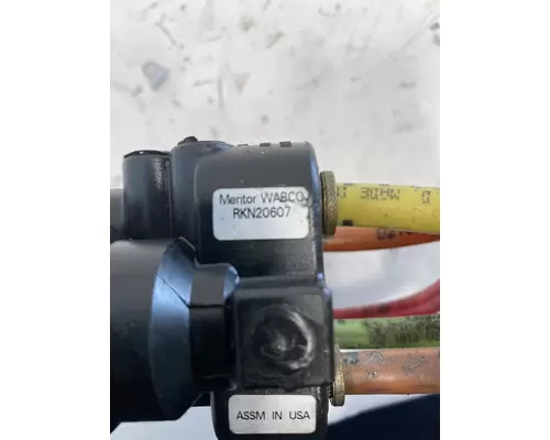 WABCO VNL Gen 1 Brake Air Valve