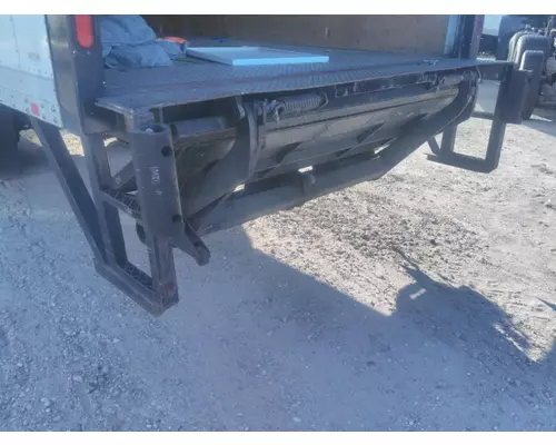 WALTCO EM SERIES LIFT GATE ASSEMBLY