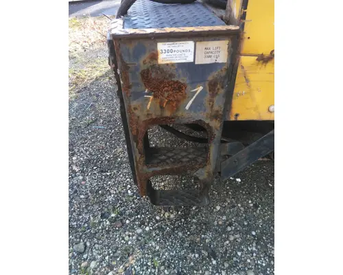 WALTCO EM SERIES LIFT GATE ASSEMBLY