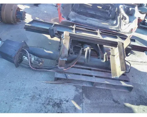 WALTCO GT SERIES LIFT GATE ASSEMBLY