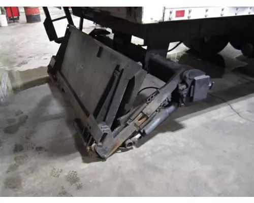 WALTCO LPF SERIES LIFT GATE ASSEMBLY