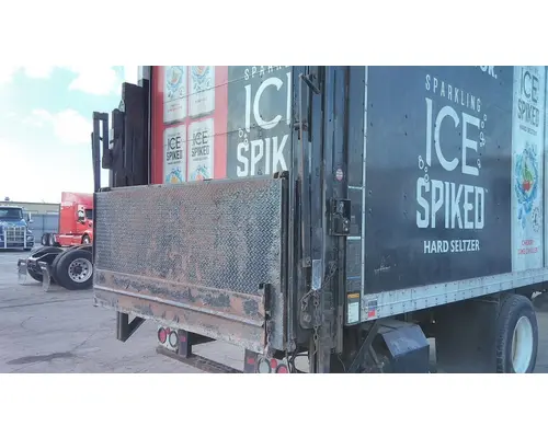 WALTCO RGL SERIES LIFT GATE ASSEMBLY