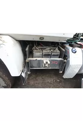 WESTERN STAR TRUCKS 4700 SB Battery Tray