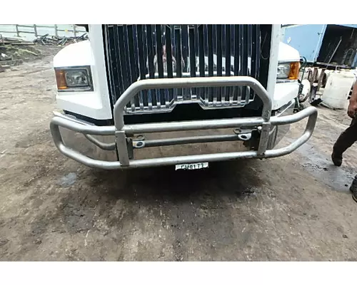 WESTERN STAR TRUCKS 4700 SB Bumper Assembly, Front
