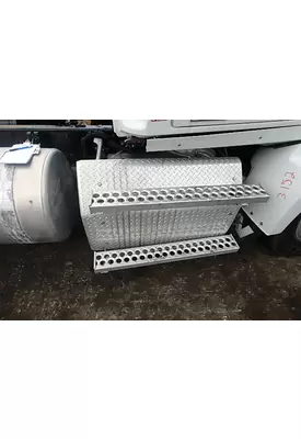 WESTERN STAR TRUCKS 4700 SB Muffler