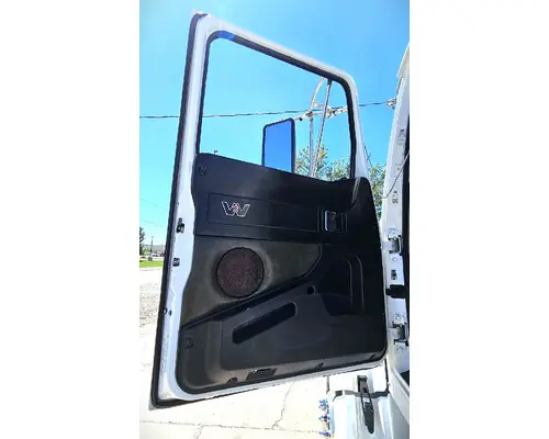 WESTERN STAR TRUCKS 4700 SB Used Trucks