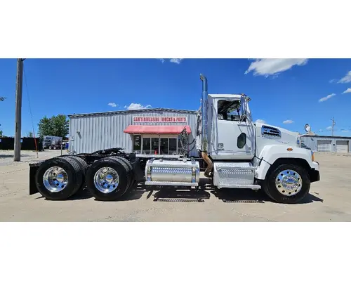 WESTERN STAR TRUCKS 4700 SB Used Trucks