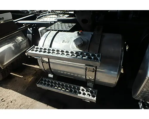 WESTERN STAR TRUCKS 4700 Fuel Tank