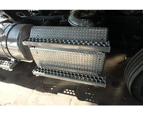 WESTERN STAR TRUCKS 4700 Muffler