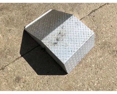 WESTERN STAR TRUCKS 4900 EX Battery Box