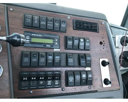 WESTERN STAR TRUCKS 4900 EX Dash Assembly
