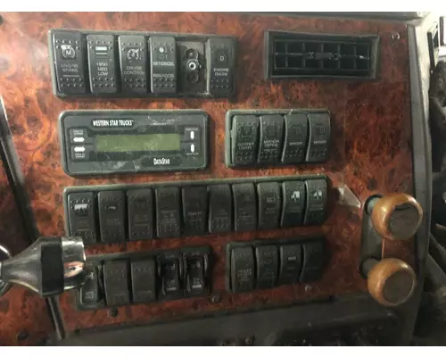 WESTERN STAR TRUCKS 4900 EX Dash Assembly