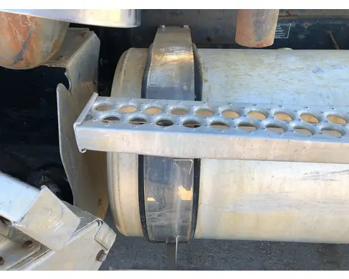 WESTERN STAR TRUCKS 4900 EX Fuel Tank Strap