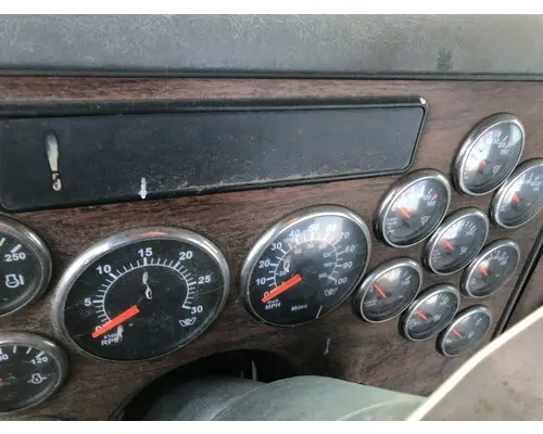 WESTERN STAR TRUCKS 4900 EX Instrument Cluster