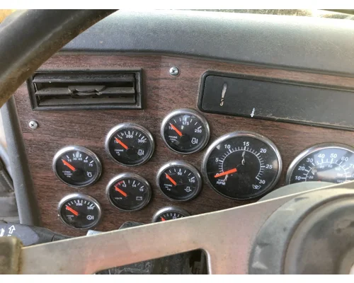 WESTERN STAR TRUCKS 4900 EX Instrument Cluster