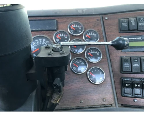 WESTERN STAR TRUCKS 4900 EX Instrument Cluster